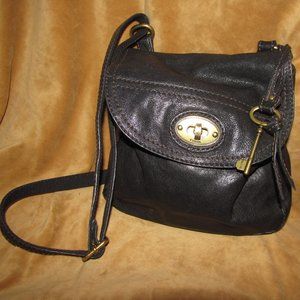 FOSSIL MADDOX Leather Crossbody Organizer in Charcoal Black